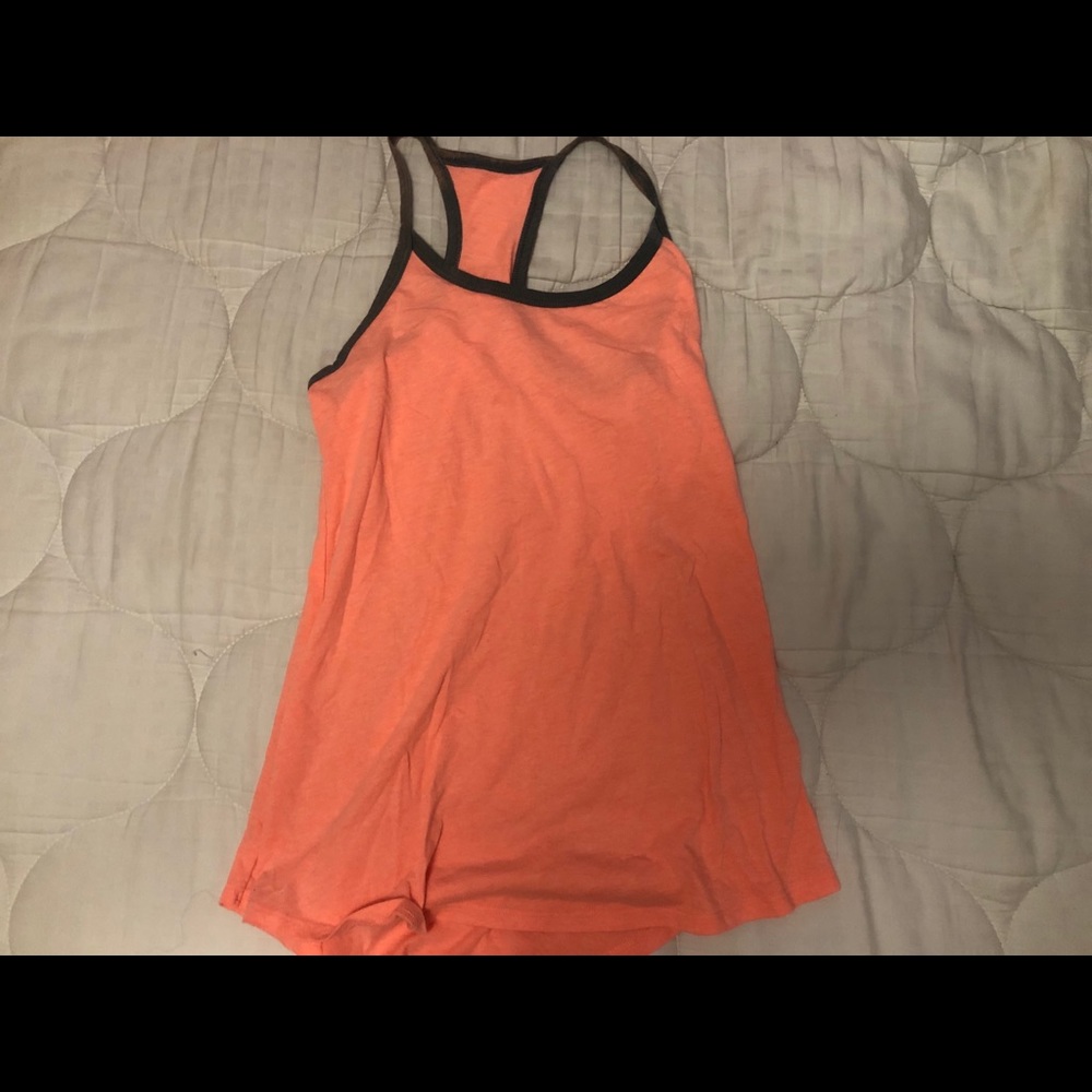 Pink tank top
